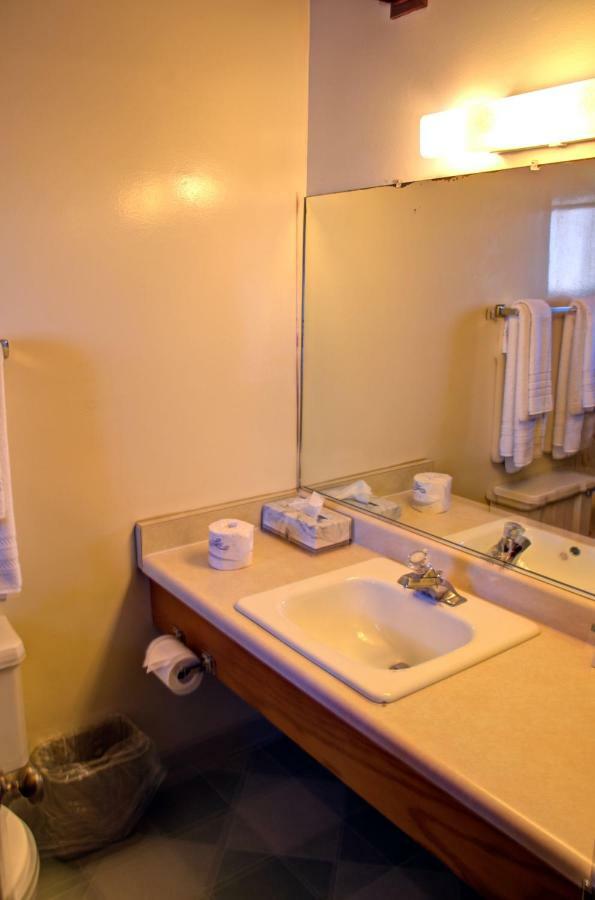 Crescent Beach Motel Crescent City Δωμάτιο φωτογραφία